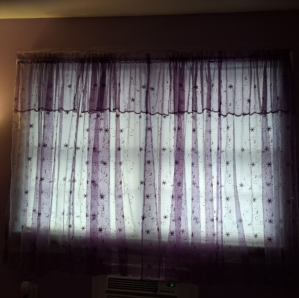4 sheer curtain panels